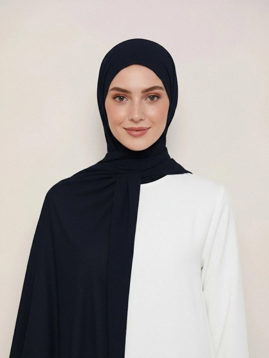 Tayib - Hijab en Soie de Médine - Bleu Nuit